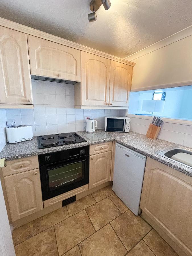 1 Chatsworth Riverscape Apartments - Riverview Apartment In Great Location With Free Parking Overlooking The Gannel Just A Short Walk From Newquays Incredible Beaches And Local Amenities 新码头 外观 照片
